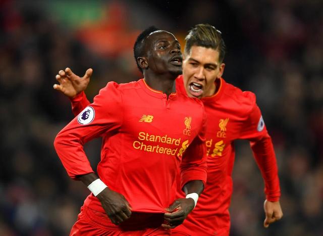 詹姆斯更多 詹姆斯更多